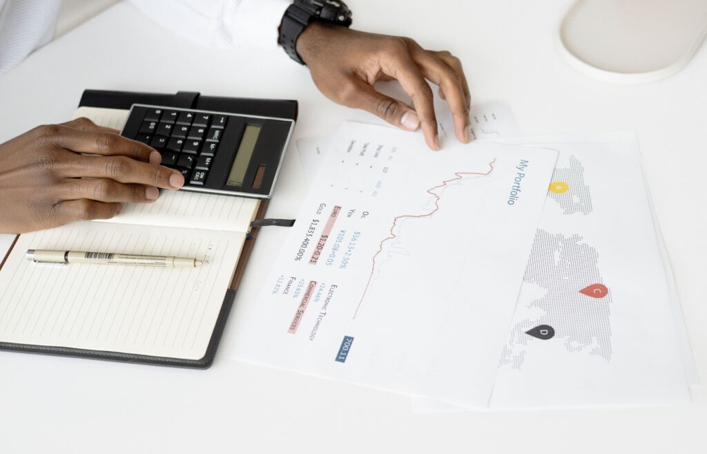 How to Take Control of Your Money in 2026 Expert Tips to Boost Financial Literacy (2) budget planning